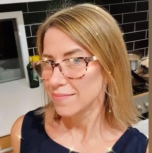 Meet your Posher, Melanie